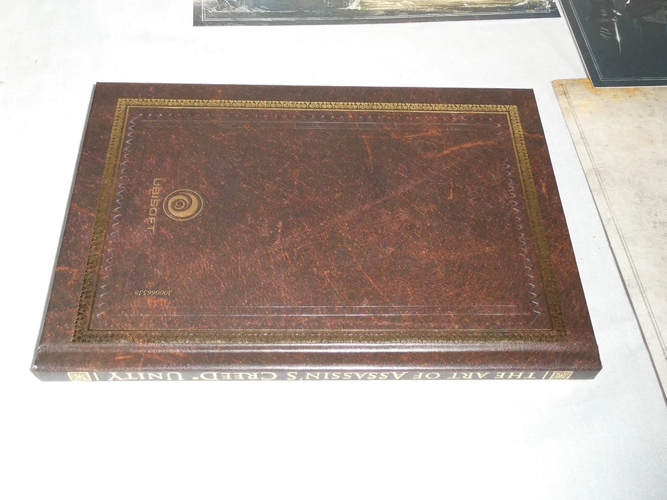 Assassins Creed Unity Bastille Edition Collectors Book creed II 2 Postcards card - Image 3 of 3