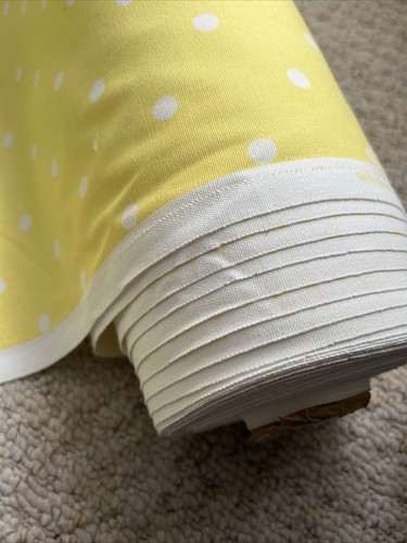 Tessuto Clarke e Clarke materiale giallo a pois 100% cotone - Foto 7 di 9