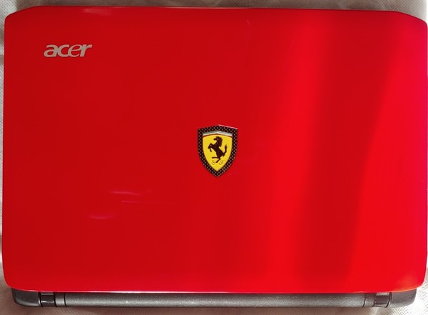 Acer Ferrari One 200