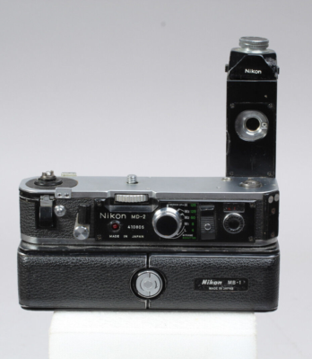 WORKING NIKON MD-2 MOTORDRIVE W CHARGER, 2 MS-1 BATT HOLDERS & 2