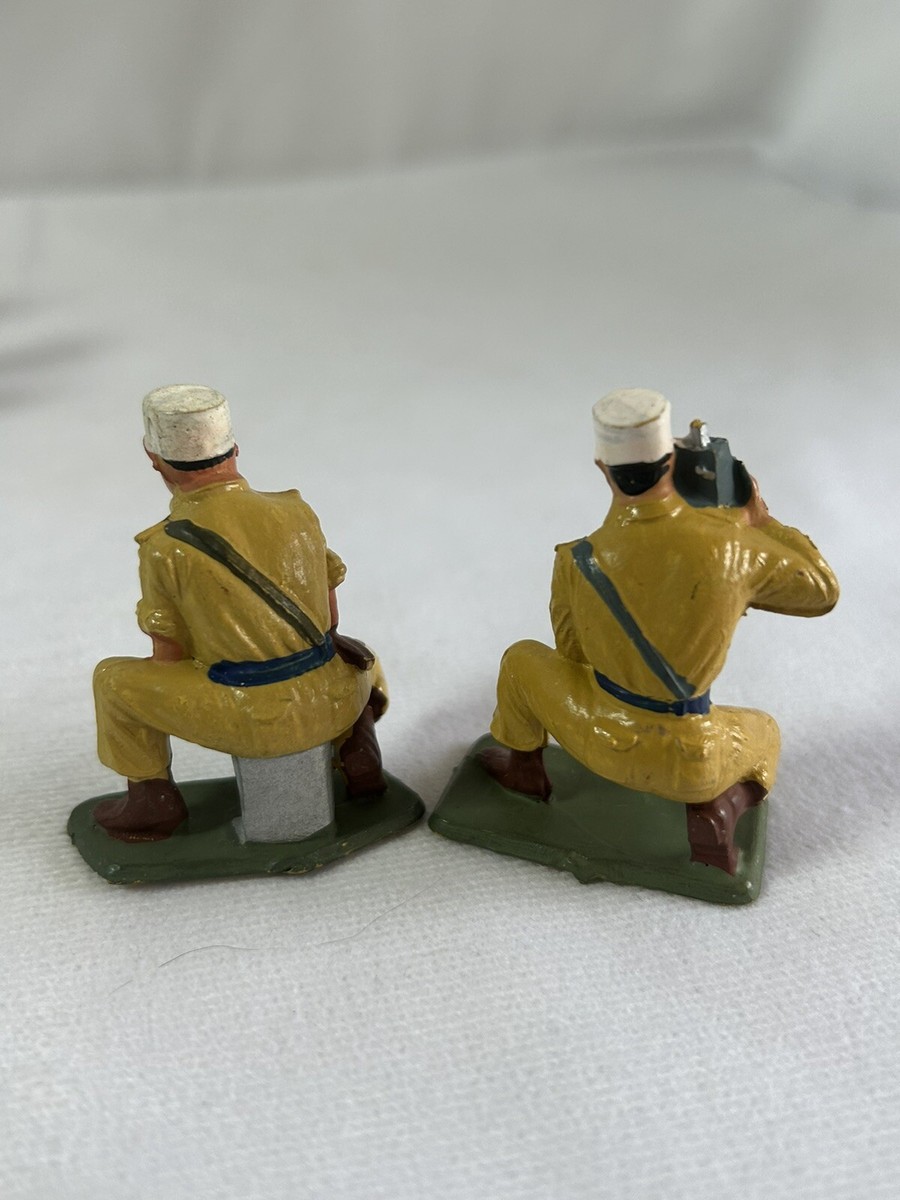 Lot d'anciennes mini figurines, soldats marins, Starlux, 3 cm