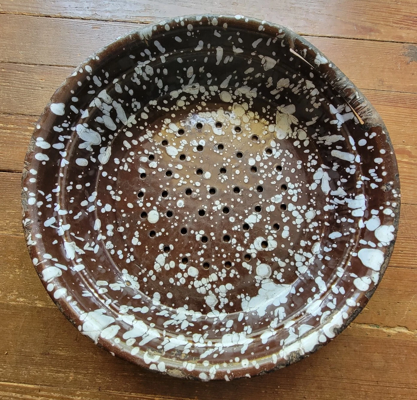 Vintage Round Brown White Enamelware Enamel Strainer Sifter Estate Find