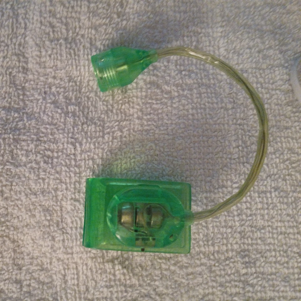 LED Clip Light - Image 2 of 2