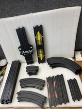 Aurora Slot Car Track Lot of 39 Pieces see ad. F41 