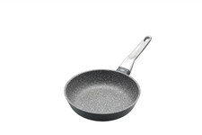 MasterClass Cast Aluminium 20cm Fry Pan