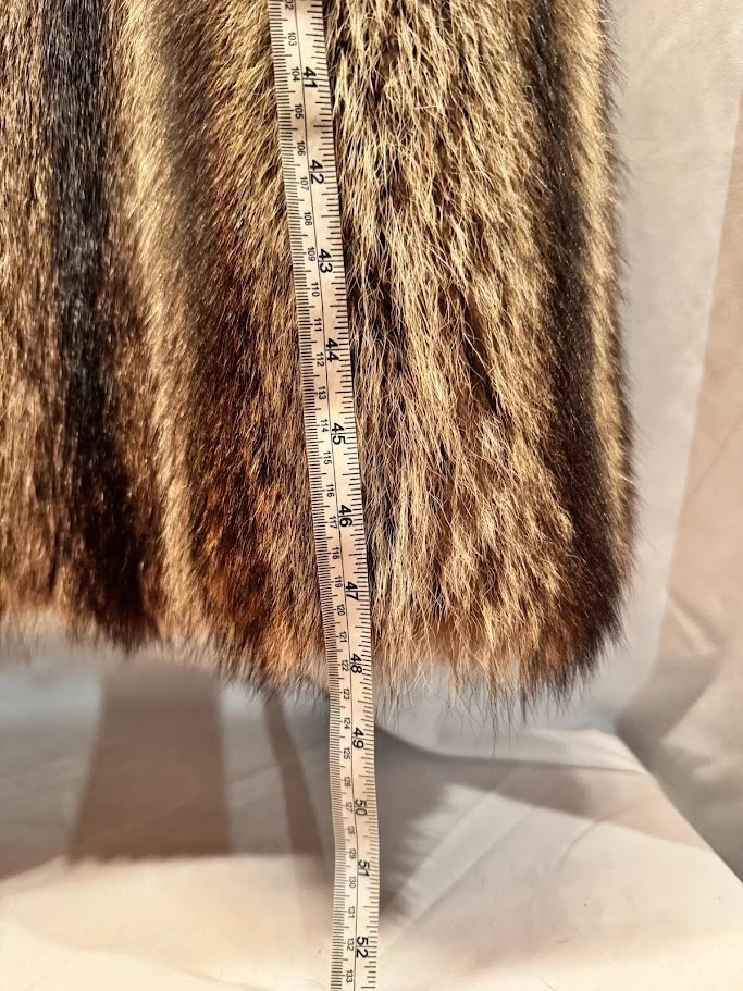 Designer Full Length Revillon Saks Finn Raccoon Tanuki Fur Coat M/L 48" Long - Image 3 of 4