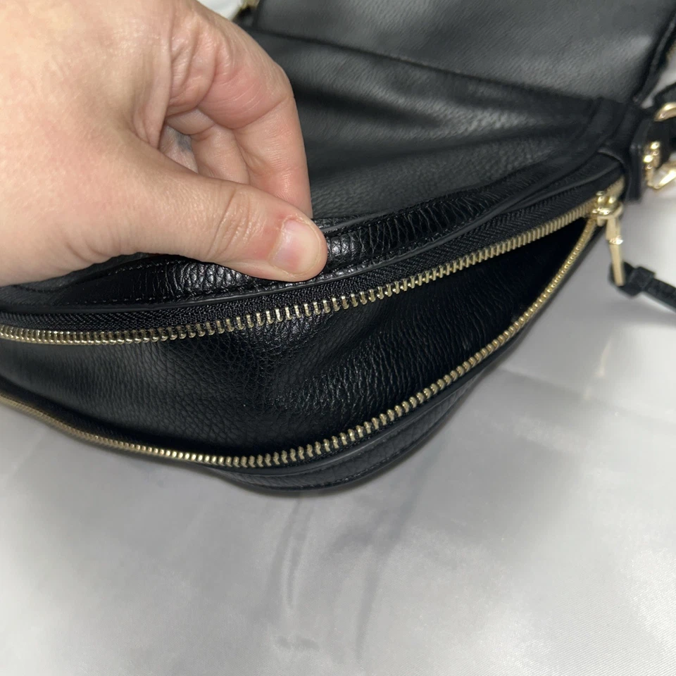 Poppy & Peonies Downtown Crossbody Bag- Vegan Pebbled Leather, Peach Interior - Image 4 of 4