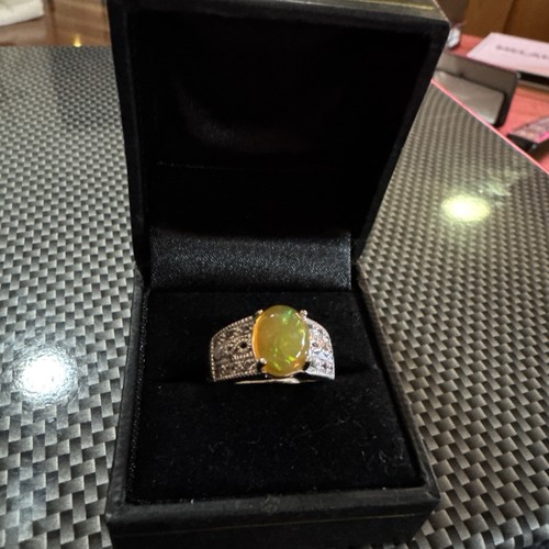 Bague en argent sterling véritable opale Welo avec accents pavés taille 6,0 - Photo 3/5