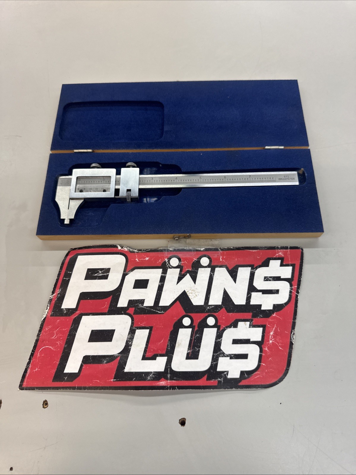 Brown and Sharpe 0-8" Vernier Caliper No. 571