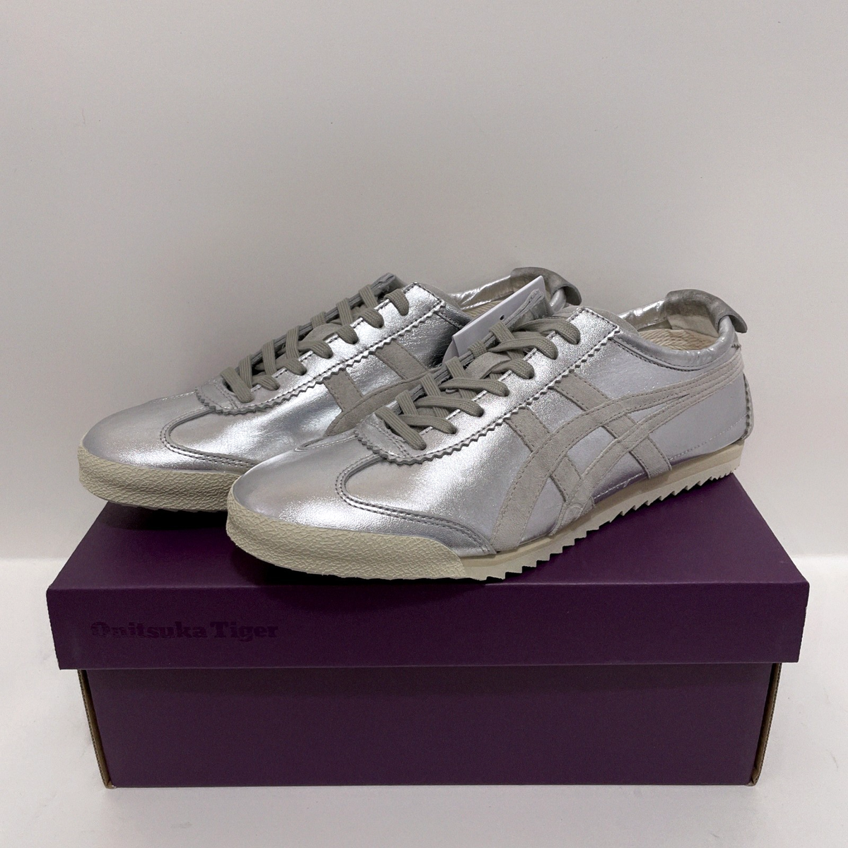 Onitsuka Tiger MEXICO 66 DELUXE NIPPON MADE 1181A496 020 SILVER