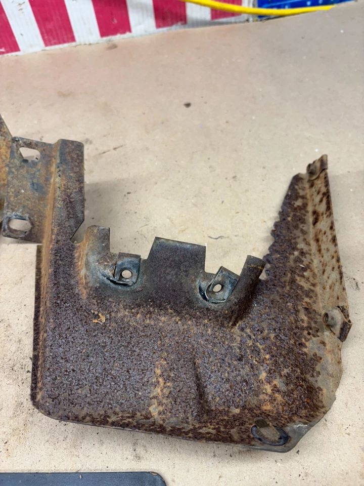 68 1968 Ford Galaxy Ltd Country Squire Faro Cubo Montaje Soportes Proyecto! Foto 4 de 4