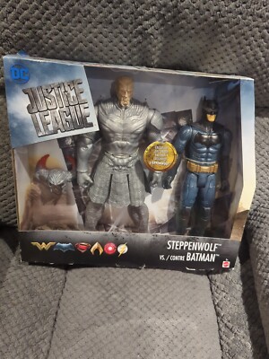 DC Comics 2 Action Figures Set Steppenwolf VS. Batman Mattel 2017 Justice League