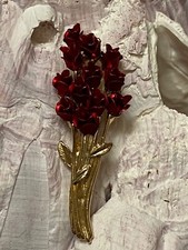 Vintage Signed DM 97 Gold Tone Dozen Red Roses Bouquet Brooch Pin 2 1/4” x 3/4”