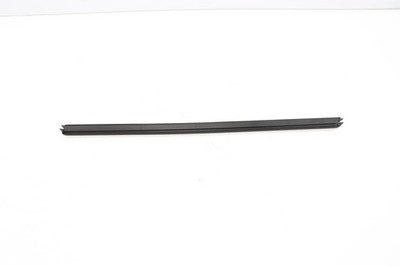 2016-2023 MINI CLUBMAN F54 FRONT RIGHT DOOR WINDOW BELT MOLDING WEATHERSTRIP OEM