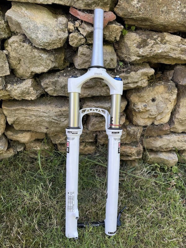 Rockshox Reba RLT 29er Forks - 100mm Travel  - Solo Air - 15mm Thru Axel Tapered