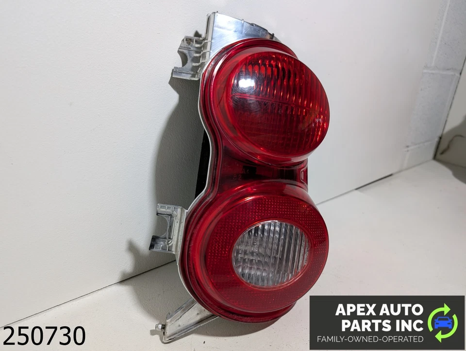 Lanterna traseira traseira lateral direita do passageiro Smart Fortwo fabricante de equipamento original 2008-2015 - Imagem 3 de 4