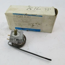 ITT Caloric Oven Thermostat T85A100 7/8" Shaft 48" Capillary
