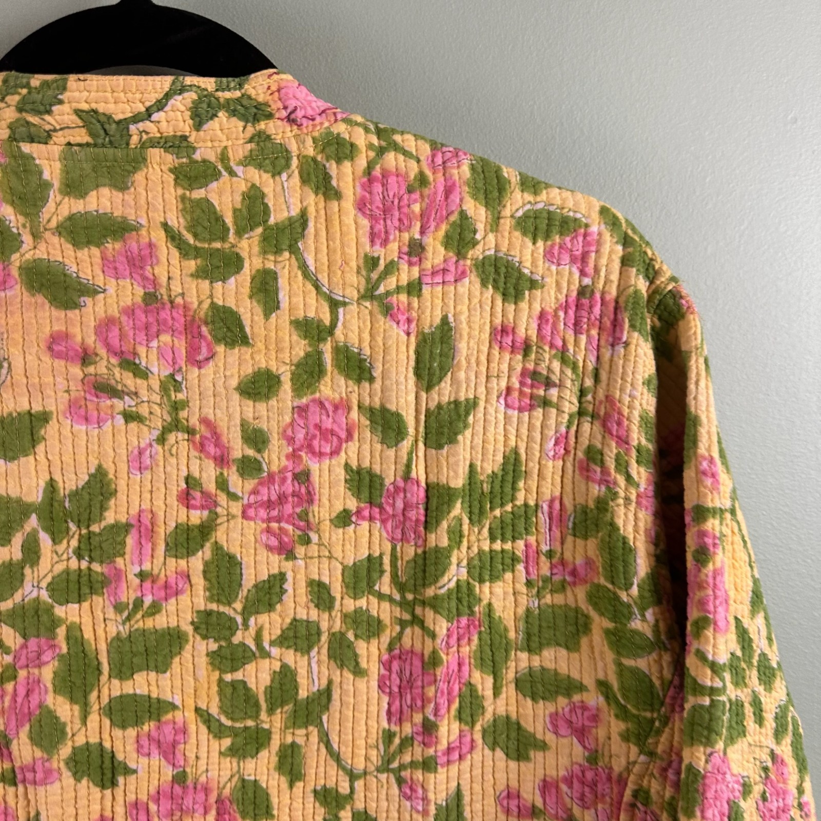 Handmade? Quilted Jacket Button Closure Yellow Fl… - image 10