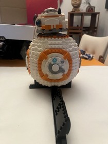 LEGO Star Wars Display Set Lot - 75187 BB-8 & 75318 The Child Grogu (Baby Yoda)