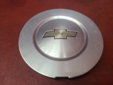 2004 - 2009 Chevrolet Trailblazer Wheel Center Cap Cover Hub Cap OEM 17"