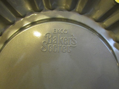 Ekco Baker's Secret 10.5" Flan Torte Pan Duncan Hines Tiara Desserts Nonstick - Picture 4 of 11