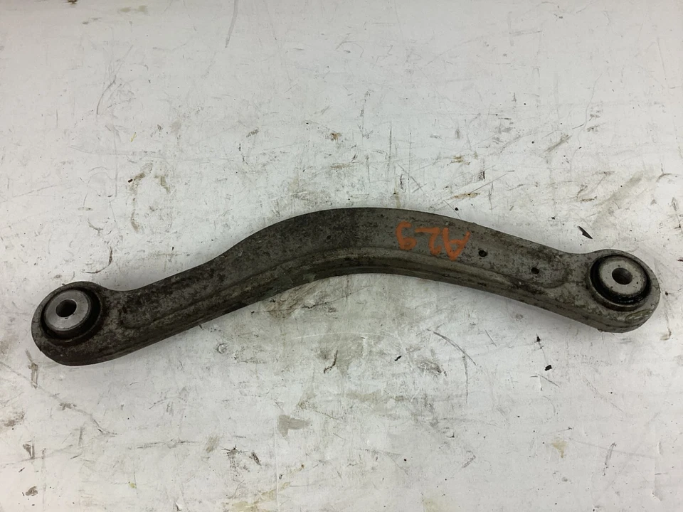 Brazo de control superior de suspensión trasera Mercedes-Benz C300 C350 2008-2014 20407 OEM Foto 2 de 4