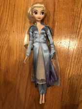 FROZEN 2 ELSA SINGS INTO THE UNKNOWN DOLL ELECTRONIC DISNEY