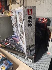 Lego 75288 Star Wars At-at Walker , 75257 Millennium Falcon , 75005 Rancor...