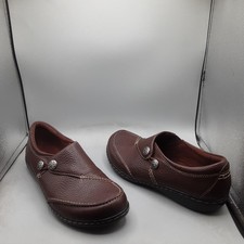 Clarks Collection Shoes Womens Size 8 Brown Leather Slip On Comfort Loafers