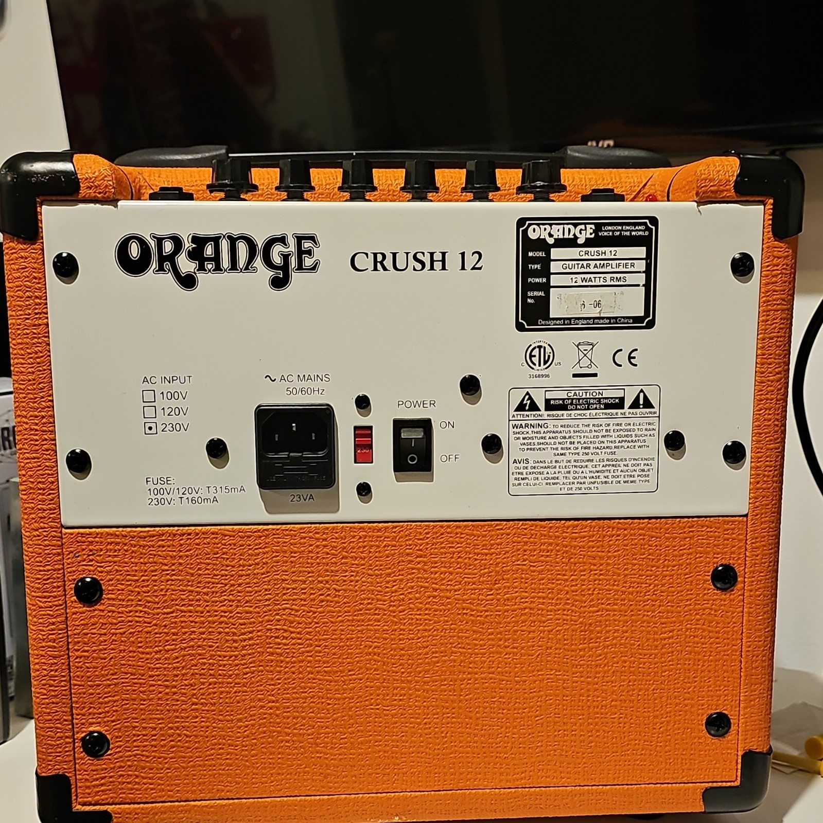 Orange Crush 12 12W Solid State Combo Amp for Electric Guitar Practice 2