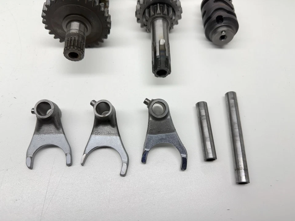 Suzuki RM125 RM 125 1996 transmisión transmisión cambio tambor horquillas ejes engranajes OEM Foto 4 de 4