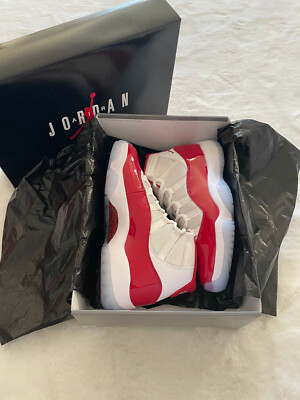 Nike Air Jordan 11 Retro Cherry EUR 42 US 8.5 UK 7.5
