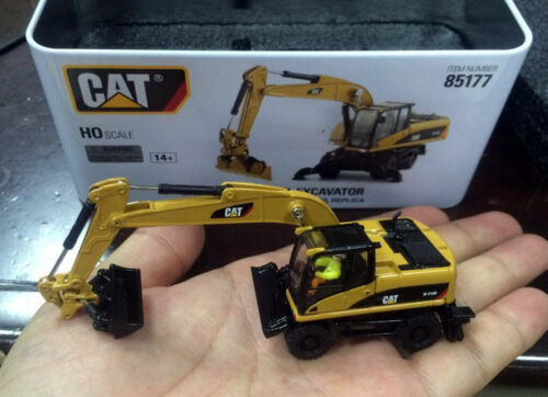 DieCast Masters Caterpillar Cat M318D Wheel Excavator 1/87 HO