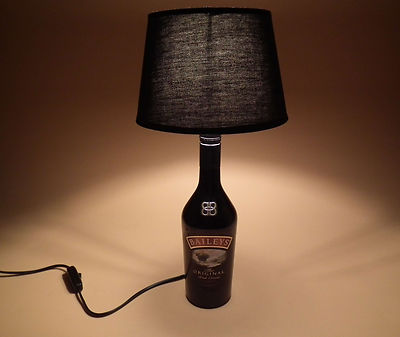 BAILEYS - Flaschen Tischlampe Lampe LED 220V mit Schalter, Version S1