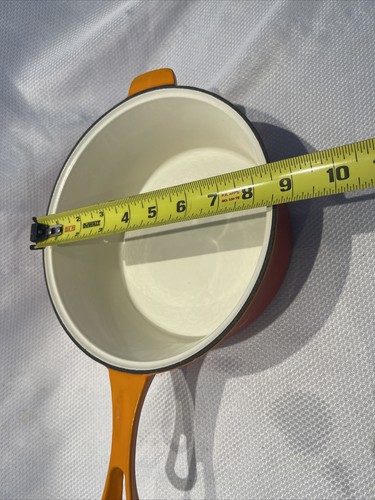 Technique Cast Iron Enamel Pan-Red-orange 9” Diameter - Picture 3 of 7