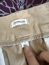 Express Women's Beige Solid Pants Size 6 Regular