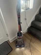 Shark Lift Away Anti-Hair Wrap Upright Pet Vacuum Cleaner Excellent Condition
