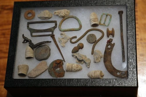 1860'S CIVIL WAR VIRGINIA CAMPSITE RELICS WITH RIKER CASE-BULLETS-SHRAPNEL-TOOLS