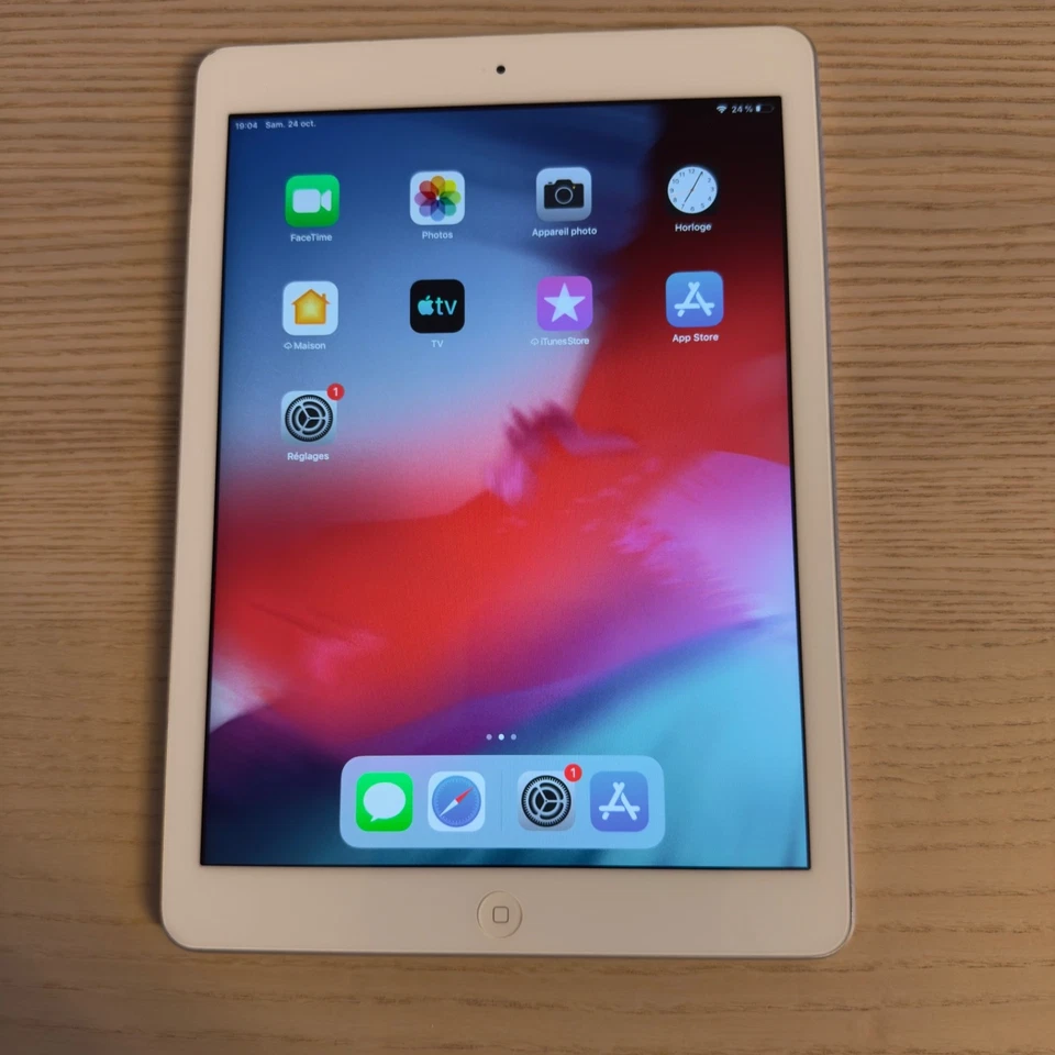 Apple iPad 2 · 16GB · Wi-Fi, photo 1 sur 5