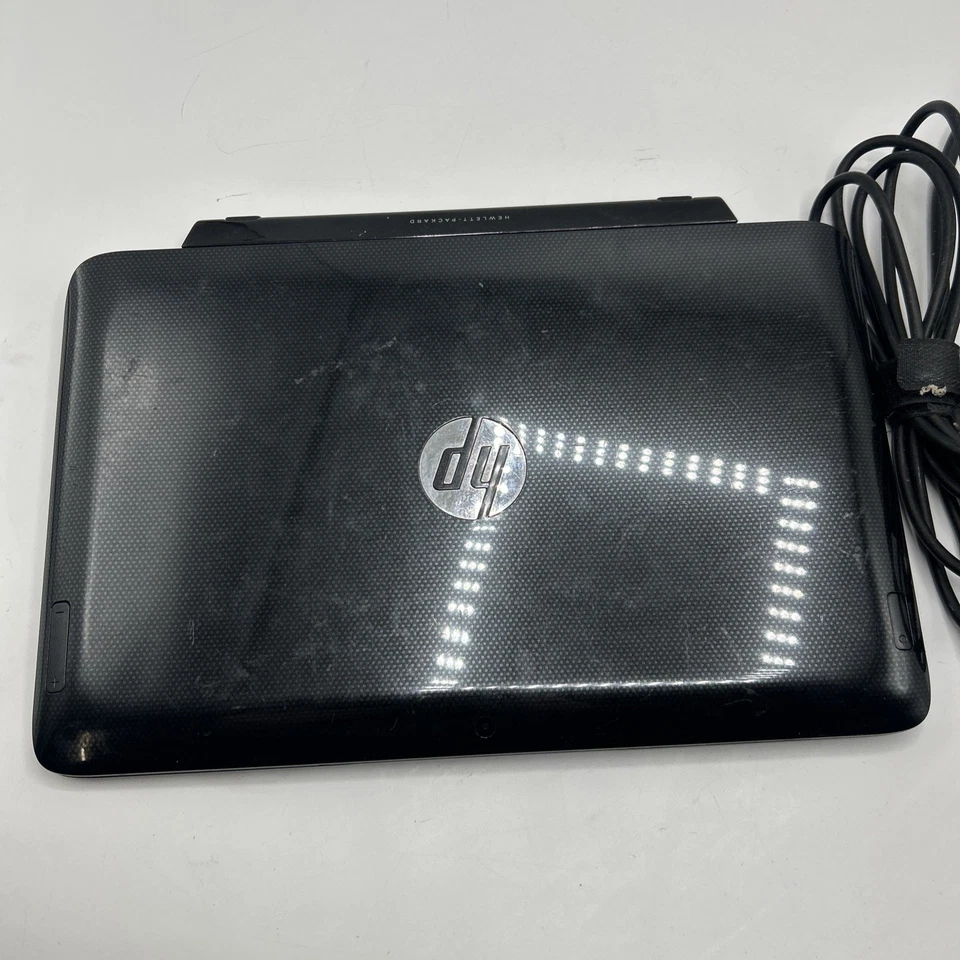 HP Pavilion X2 Detachable Touch Screen Laptop Tablet Windows 10 Read Description - Image 2 of 4