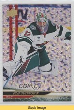 2024-25 Upper Deck Series 1 Speckled Rainbow Foil Filip Gustavsson #94 READ 18vj