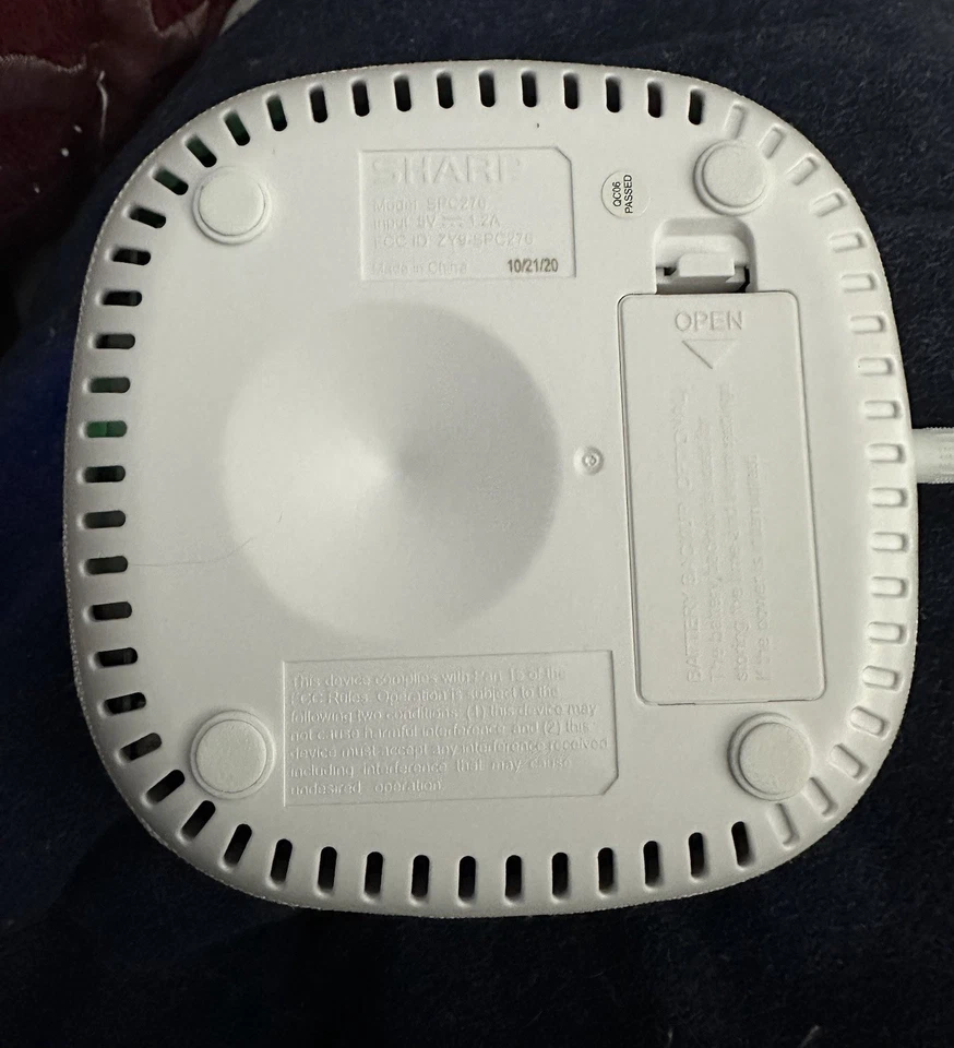 Sharp Alarm Clock Dream Caster Sound Machine White Tested Blue Tooth Speaker - Image 3 of 3