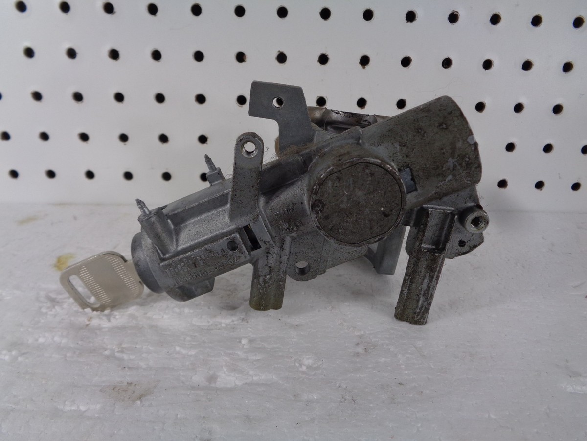 TRACKER SIDEKICK 1989 TO 1995 IGNITION SWITCH LOCK AND CYLINDER