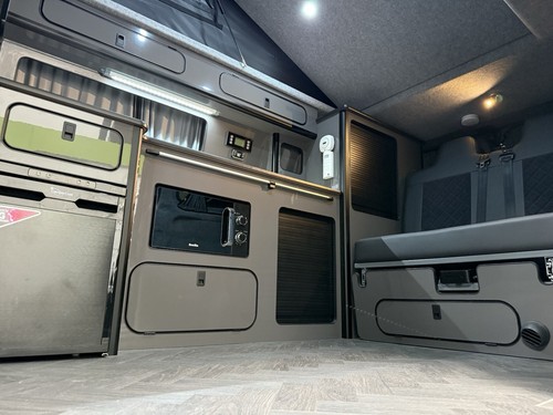 Ford custom 4 Birth campervan - Picture 5 of 23