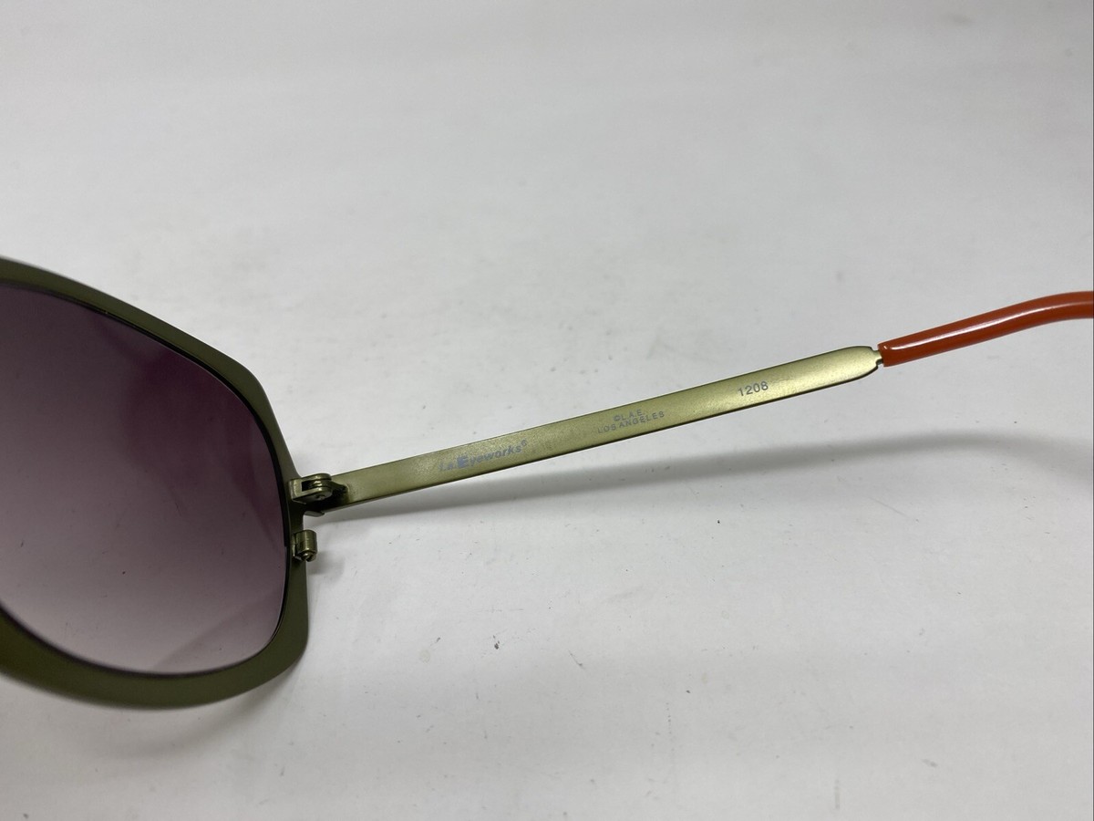 L.A. Eyeworks | ROUX Titanium Sunglasses 410 in Dark Green & Purple LA Eyeworks Gigantor 258 Vintage 90s Sunglasses – Ed & Sarna  main image 4