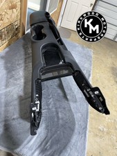 2018 Ford Mustang Super Snake Oem Center Console Arm Rest Carbon Fiber 2018-2023 2018 Ford Mustang Super Snake Oem Center Console Arm Rest Carbon Fiber 2018-2023