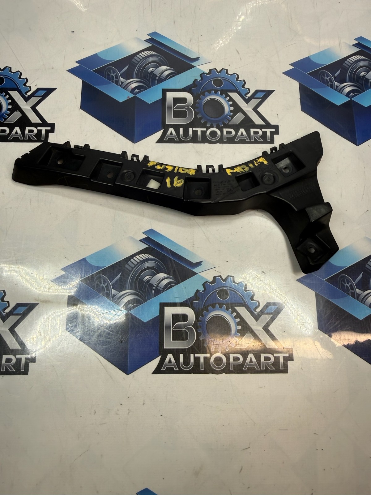 2013-2018 FORD FUSION REAR BUMPER BRACKET RIGHT PASSENGER SIDE DS73-17A881 OEM