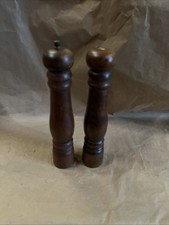 Vintage Wooden Salt and Pepper Grinder Set