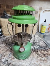 Vintage Green Roddy Camping Backpacking Lamp Lantern Double Mantle Roddy Globe 