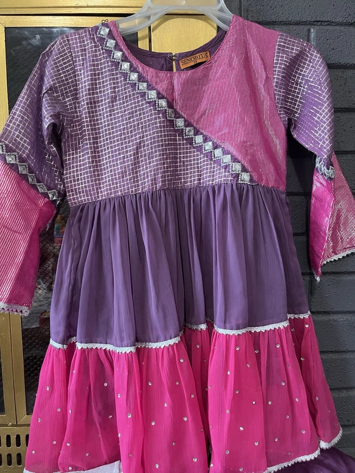 Vestido de diseñador listo para usar niños niñas ropa de fiesta eid Pak niñas talla 28 Foto 2 de 4
